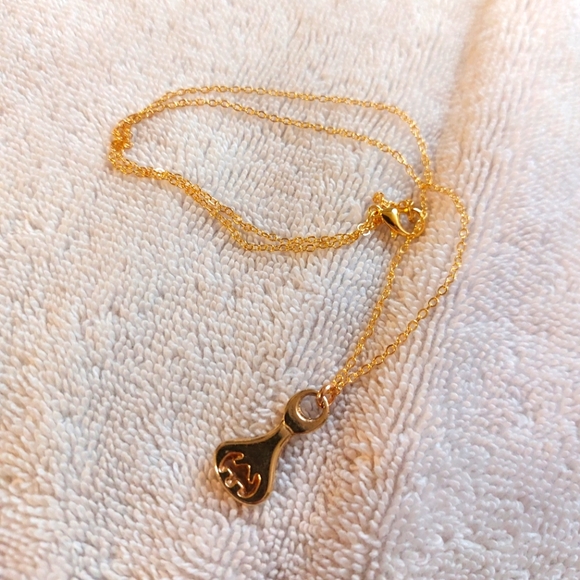 ⚡️SOLD✨️ Authentic Gucci pendant ❤️ - Picture 4 of 5